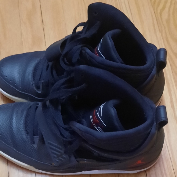 Nike Air Jordan Flight 45 - Picture 3 of 4